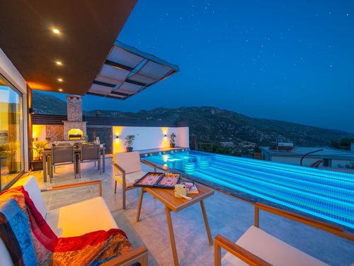  gece  -  Kasım
  | Kalkan İslamlar Lüks Villa (4 Kişilik, Deniz Manzaralı, Sinema Odalı, Çocuk Havuzlu)